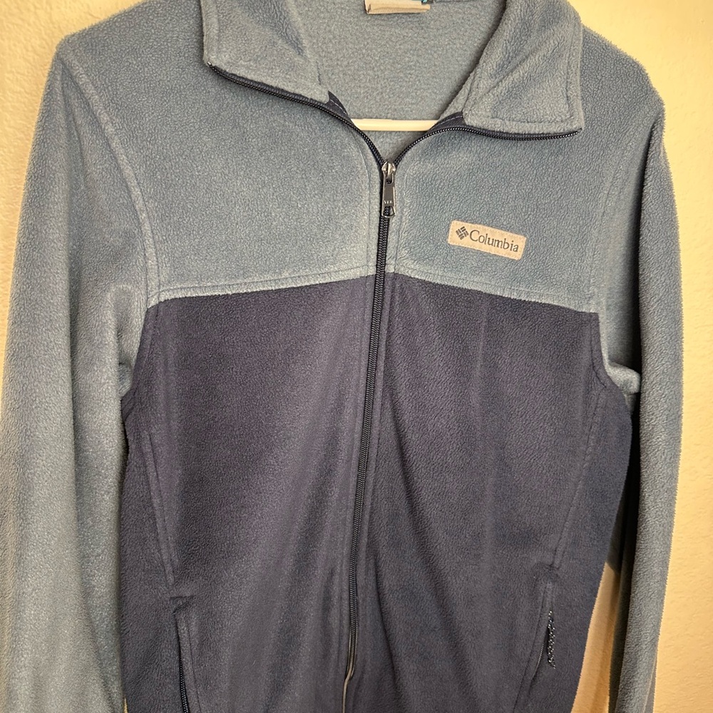 Columbia Two-Tone Blue Fleece Jacket